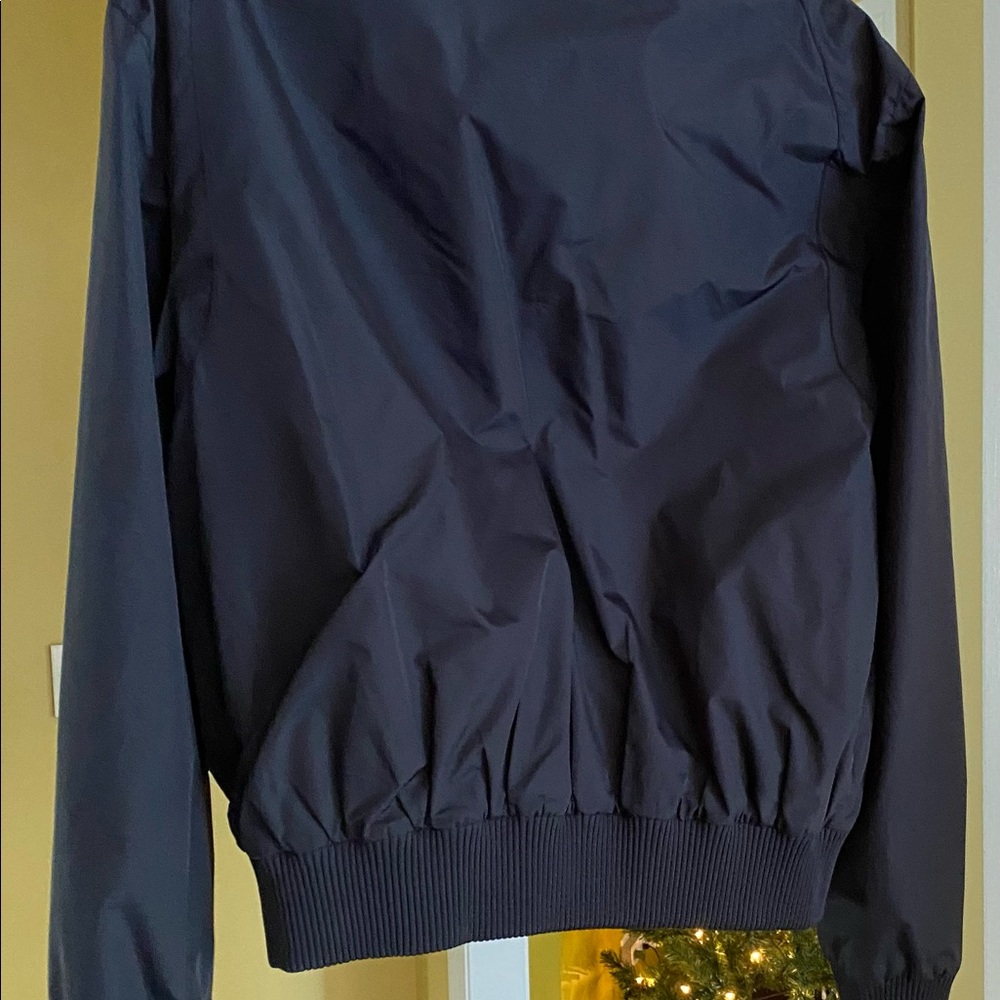 Selected windbreakers - Picture 2 of 4